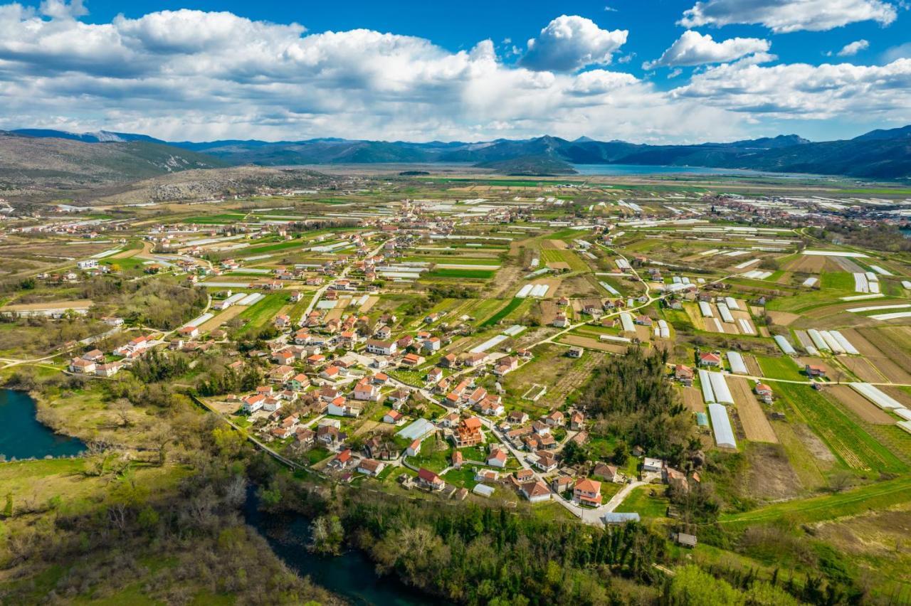 Guesthouse Four Rivers Čapljina Exteriör bild